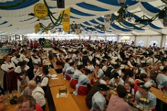 2014-06-01_085_Moasawinkler_Fahnenweihe_Festumzug_WP