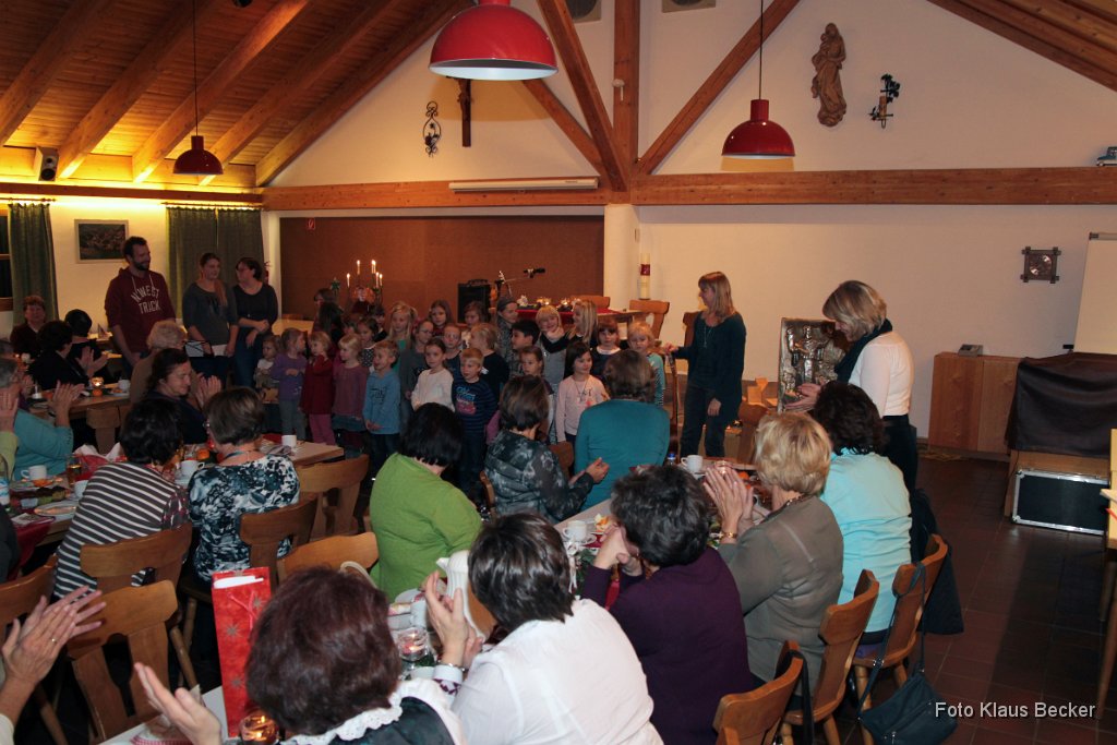 2014-12-01_031_Adventfeier_Frauenbund_KB.jpg