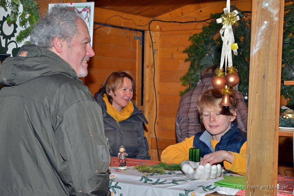 2014-12-07_22_Weihnachtsmarkt_RM.jpg