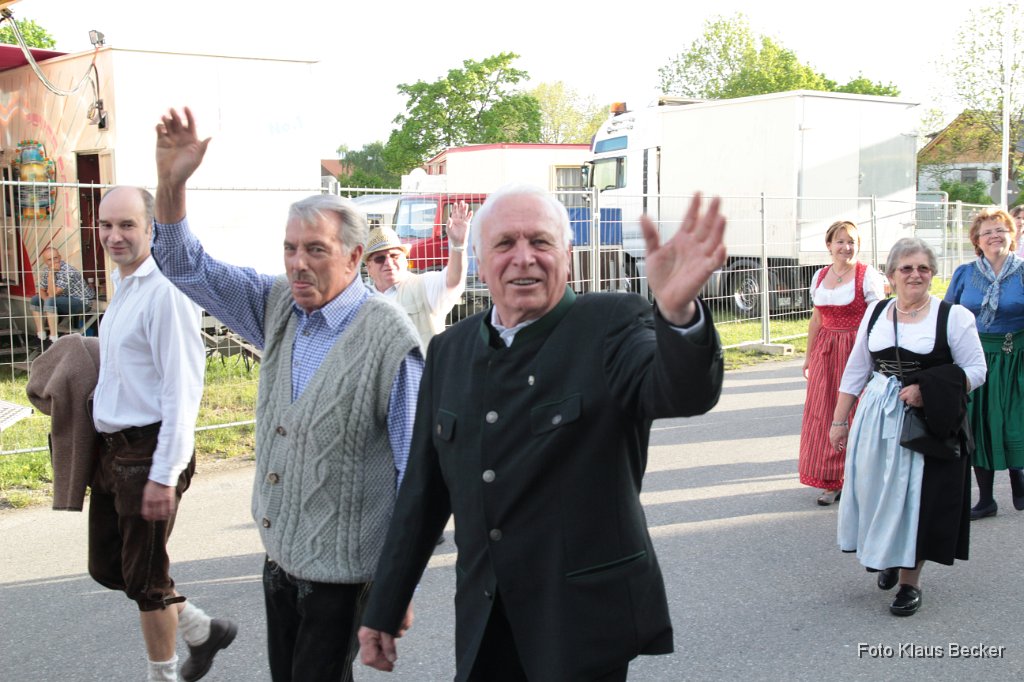 2015-05-08_025_Einzug_Volksfest_KB.jpg