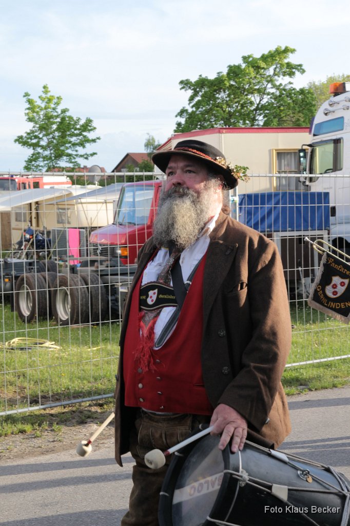 2015-05-08_029_Einzug_Volksfest_KB.jpg
