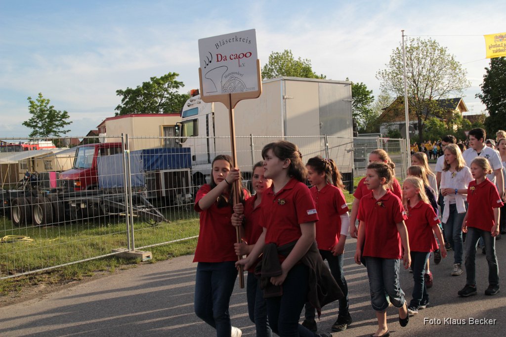 2015-05-08_031_Einzug_Volksfest_KB.jpg