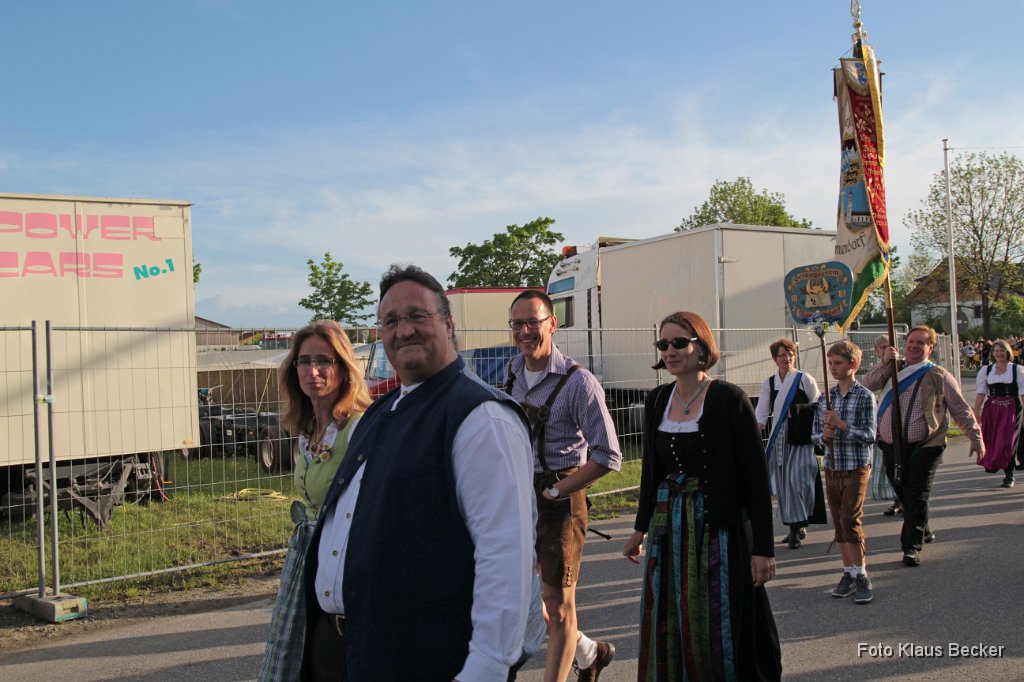 2015-05-08_032_Einzug_Volksfest_KB.jpg