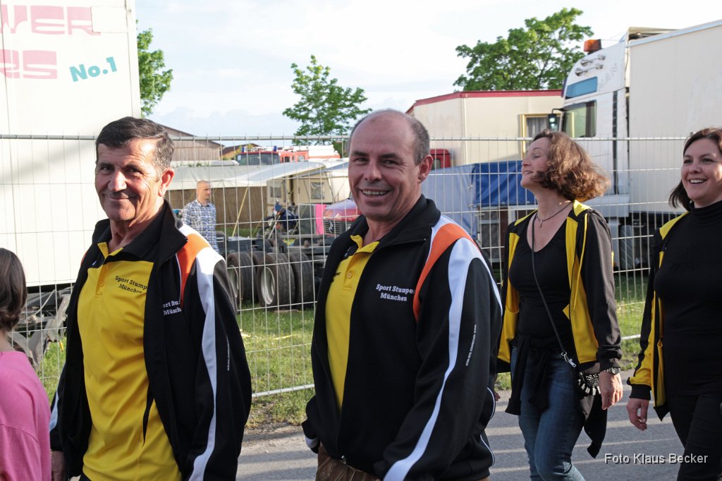 2015-05-08_039_Einzug_Volksfest_KB.jpg