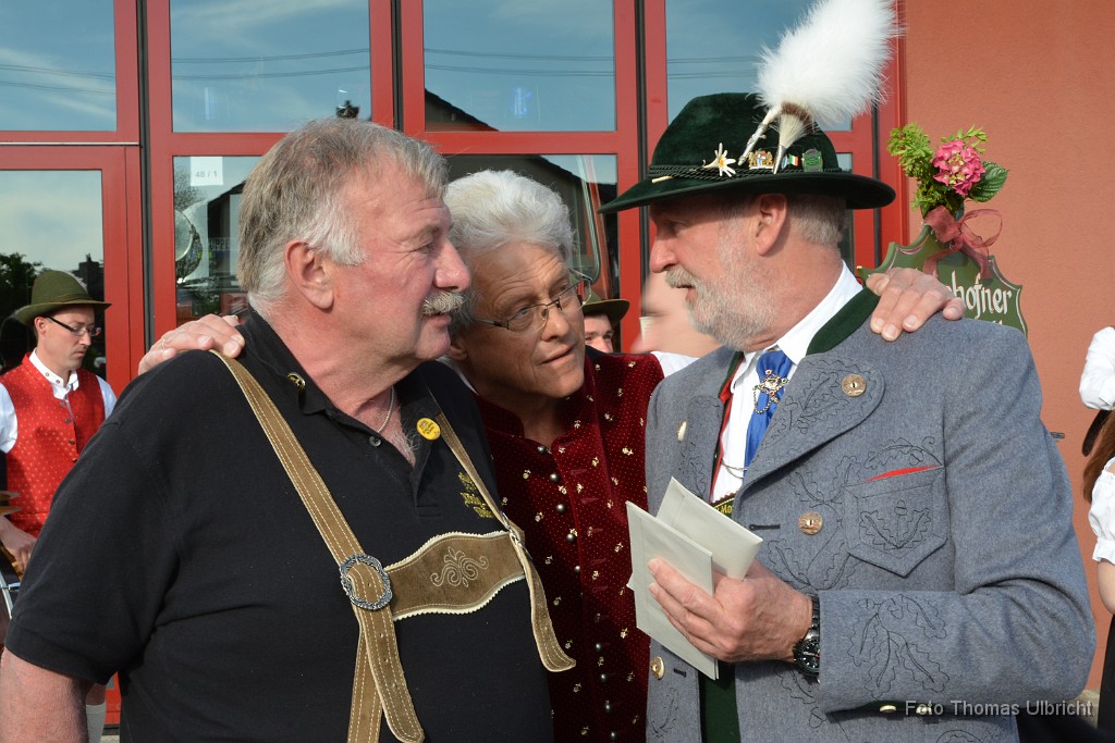 2015-05-08_26_Einzug_Volksfest_8076_TU.JPG