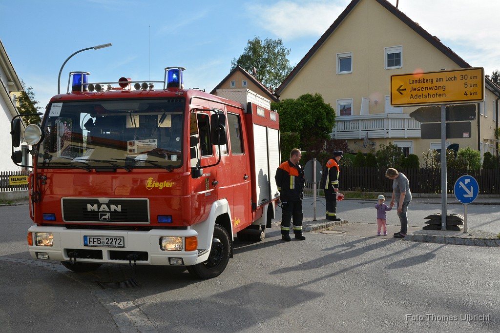 2015-05-08_41_Einzug_Volksfest_8119_TU.JPG