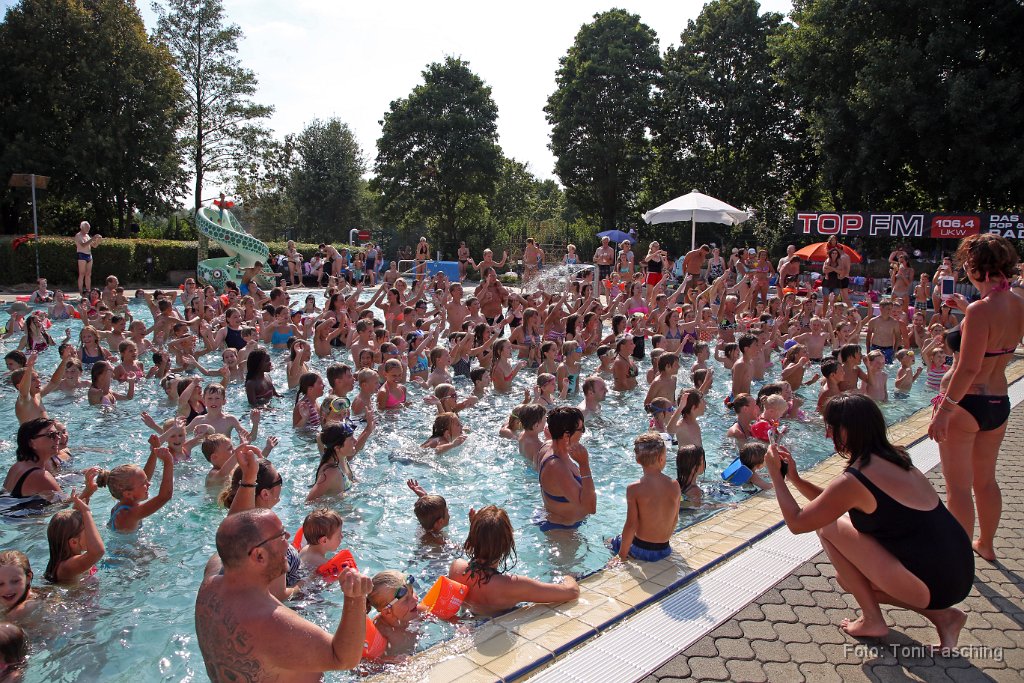 2015-08-13_149_Freibad_1.Badewannenweltmeisterschaft_TF.JPG