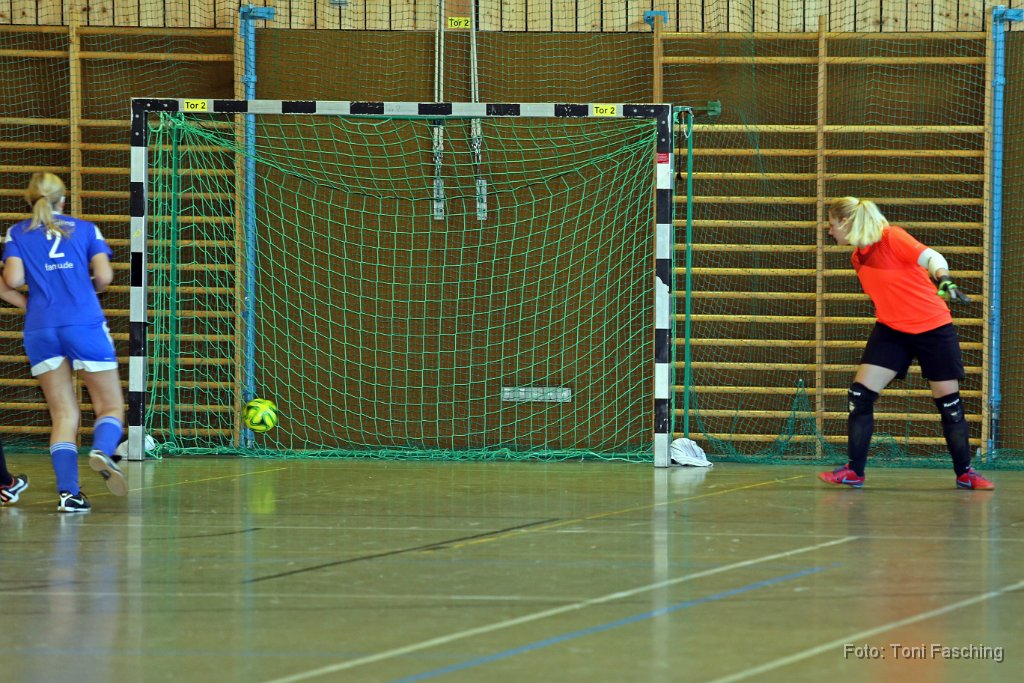 2015-12-13_36_Frauen_Hallenmeisterschaft_TF.JPG