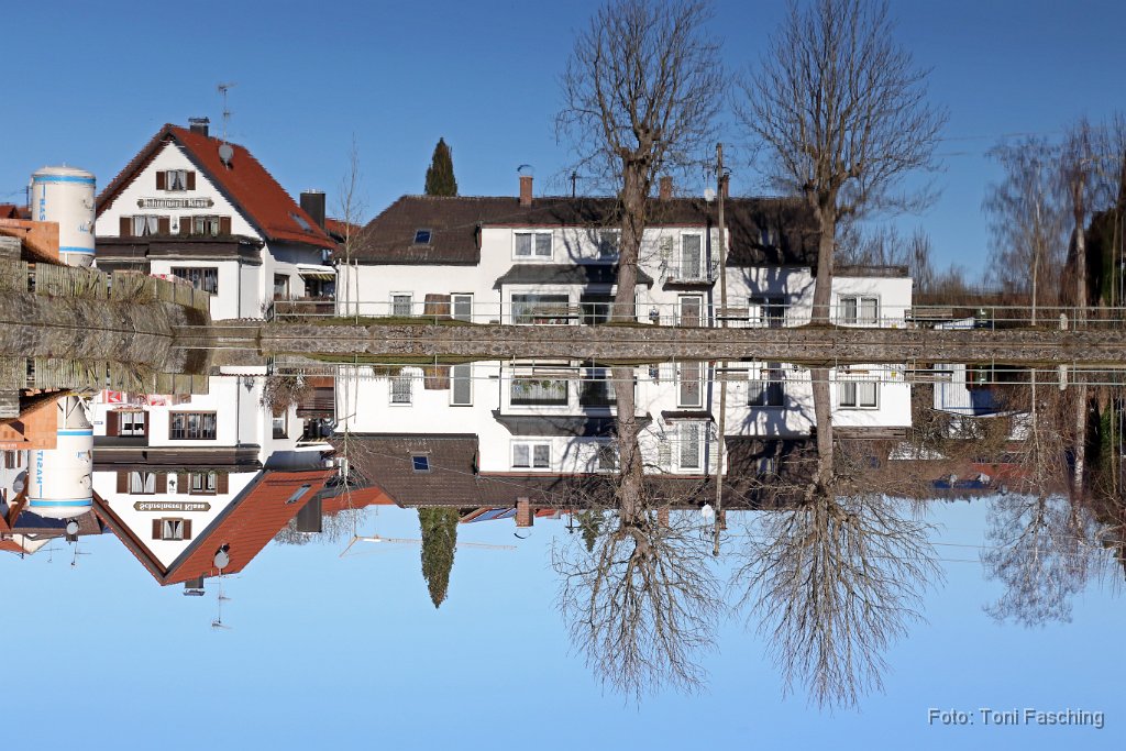 2015-12-20_001_Tuerkenfeld_Spiegelbild_Falsch_TF.jpg