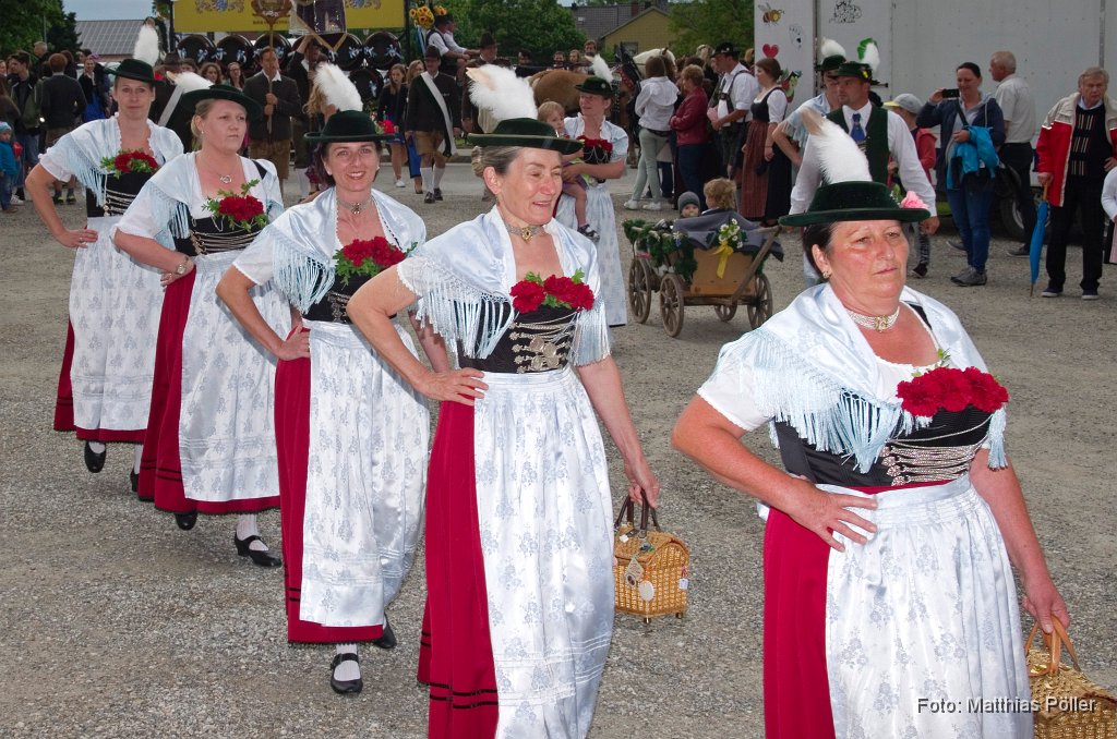 2016-06-06_025_Volksfest-Einzug_MP.jpg
