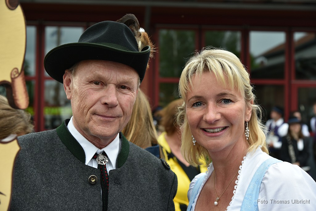 2016-06-03_068_Volksfest_Einzug_4324_TU.JPG