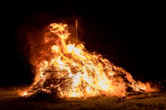 2016-04-15_012_Osterfeuer_0513_RH