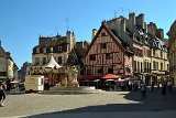 2017-05-28_044_Burgund_Dijon_Bareuzai_Platz_RM