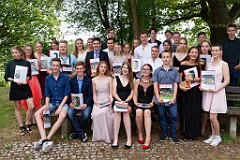 2017-07-21_163_Zeugnisuebergabe_Montessori-Schule_2498_TU