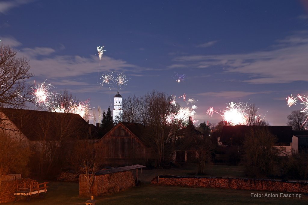 2018-01-01_01_Silvesterfeuerwerk_TF.JPG