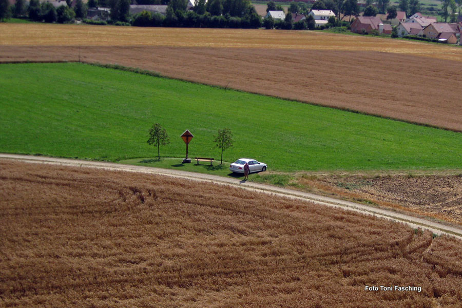 2009-08-07_022_Luftaufnahmen_Hattenhofen_West