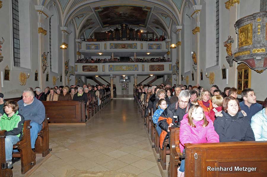 2009-03-13_08_Kirchentheater