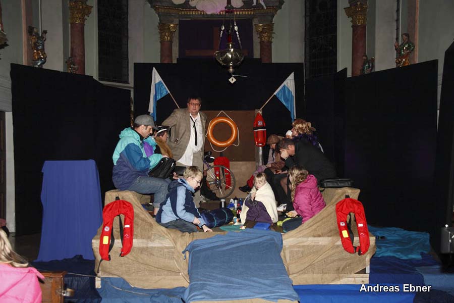 2009-03-13_50_Kirchentheater