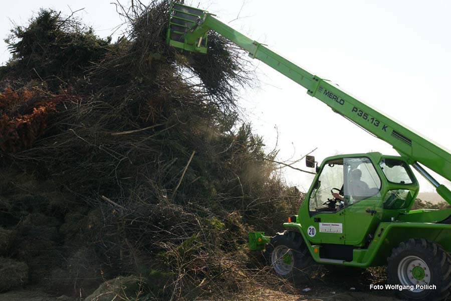 2009-04-11_14_Osterfeuer