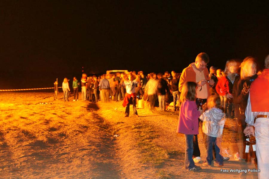 2009-04-11_35_Osterfeuer