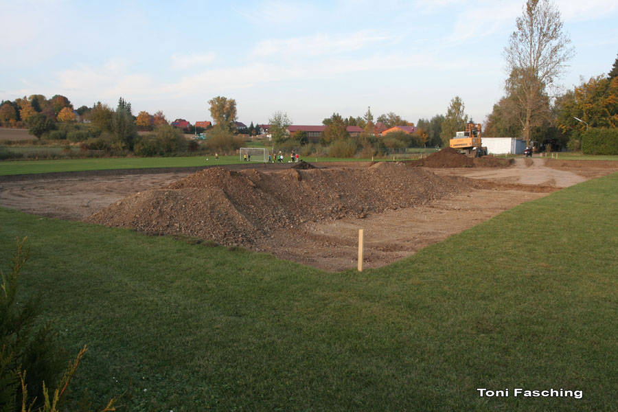 2008_10_08_001_Tennisplatz_SVM