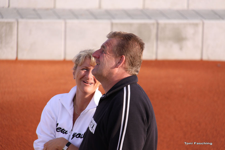 2009-04-25_07_Tennisplatz_Richtfest