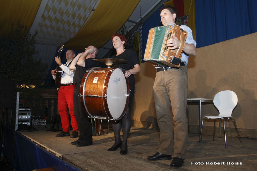2009-05-18_098_Volksfest_Couplet-AG