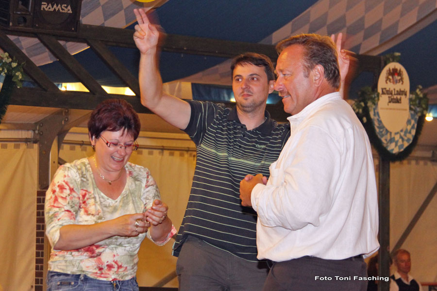 2009-05-22_47_Volksfestabend_Mercuries