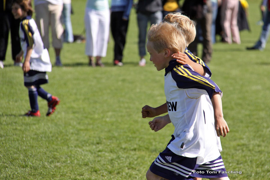 2009-05-31_048_Jugendpfingstturnier_Mammendorf_F-Geltendorf_F_1-0