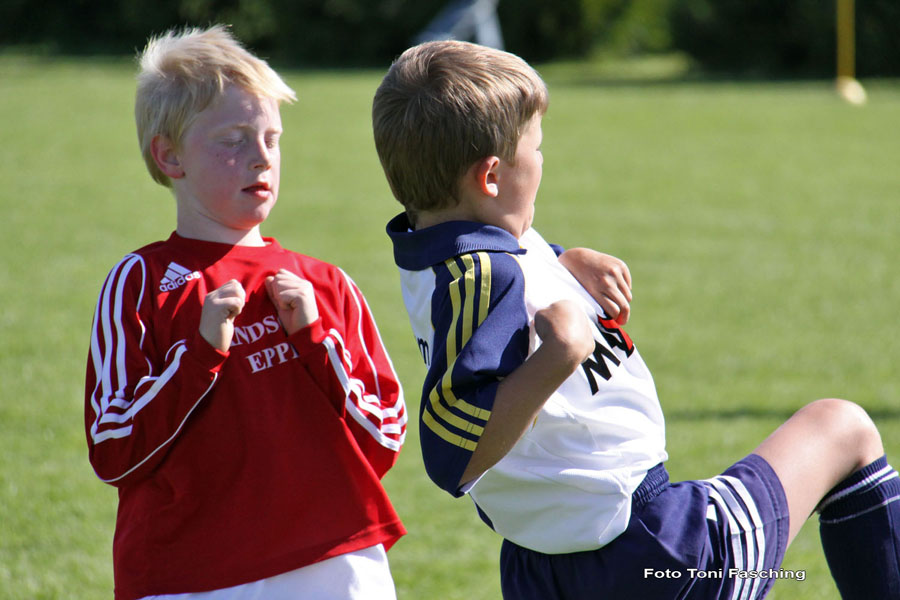 2009-05-31_051_Jugendpfingstturnier_Mammendorf_F-Geltendorf_F_1-0