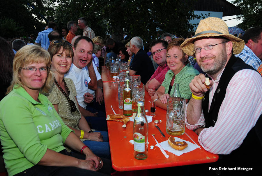 2009-07-26_072_Gartenfest_Burschenverein_Wolfgang_u Reinhard