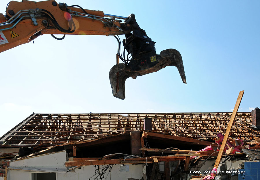 2009-08-27_007_Abriss_Jahn-Stuben