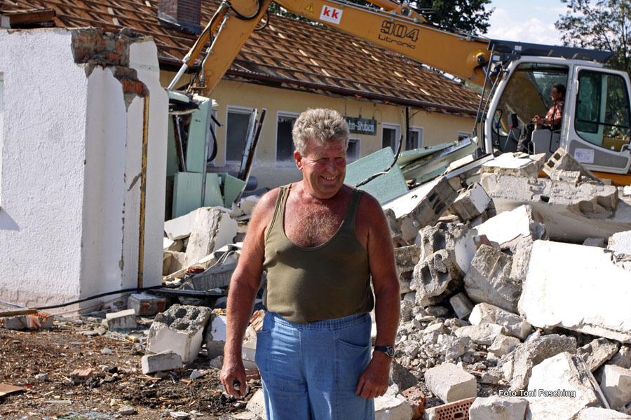 2009-08-28_018_Abriss_Jahn-Stuben