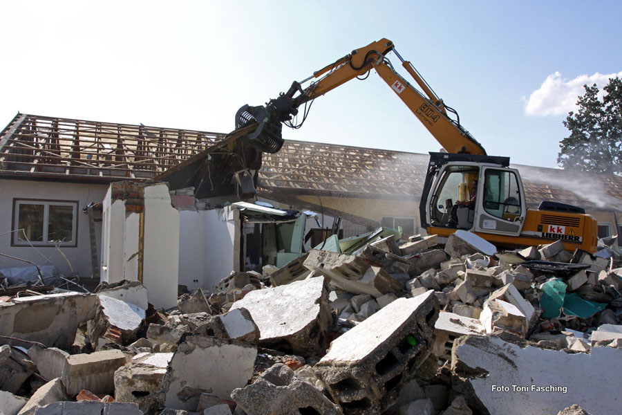 2009-08-28_019_Abriss_Jahn-Stuben