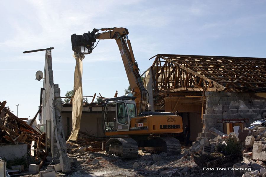 2009-08-31_028_Abriss_Jahn-Stuben
