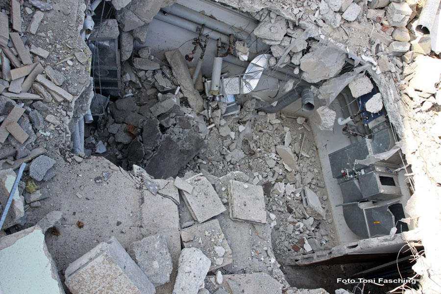 2009-09-06_051_Abriss_Jahn-Stuben