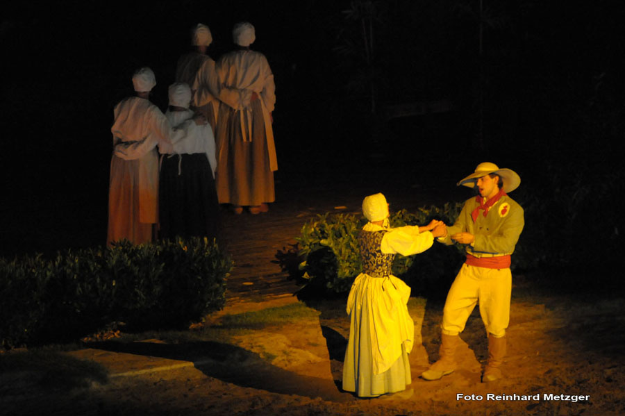 2009-09-05_048_Brem_sur_Mer_Freilichtspektakel