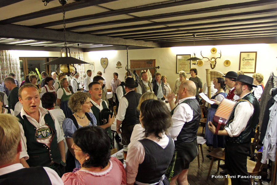 2009-09-16_046_Wirtshaussingen