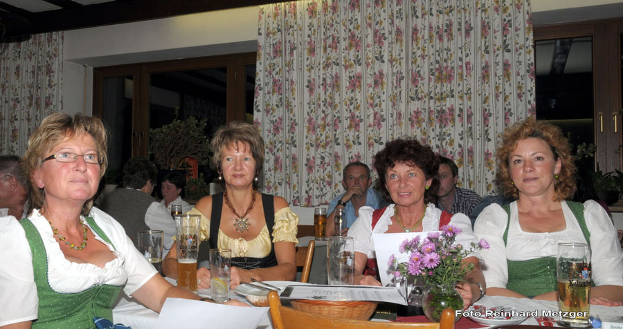 2009-09-16_053_Wirtshaussingen