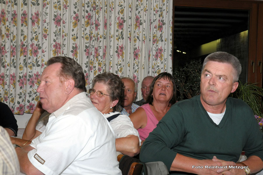 2009-09-16_064_Wirtshaussingen