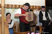 2009-09-16_060_Wirtshaussingen