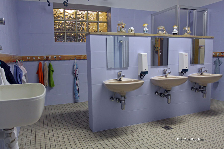 2009-11-14_69_70-Jahre_Kindergarten