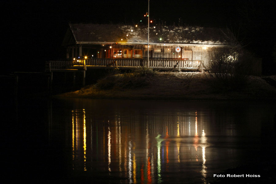 2009-12-12_28_Neptun_taucht_auf_WW