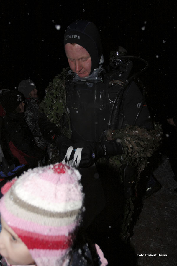 2009-12-12_44_Neptun_taucht_auf_WW