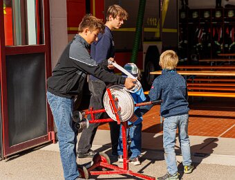 2025-10-03_017_Maus-Tueroeffner_7137_AR