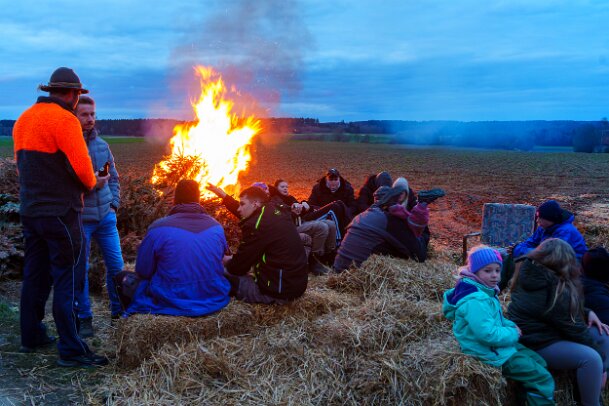 2026-04-04_06_Osterfeuer_07881_JG