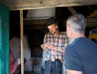 2026-04-18_009_Backhaeusl_Brot_backen_WP